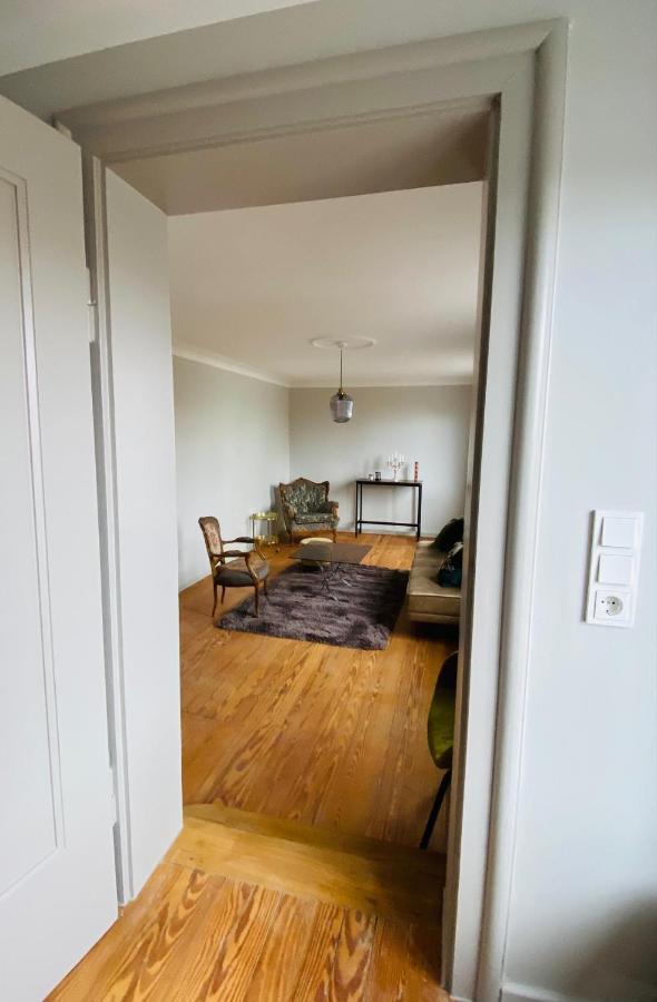 Vintner Suites Neustadt an der Weinstraße Buitenkant foto