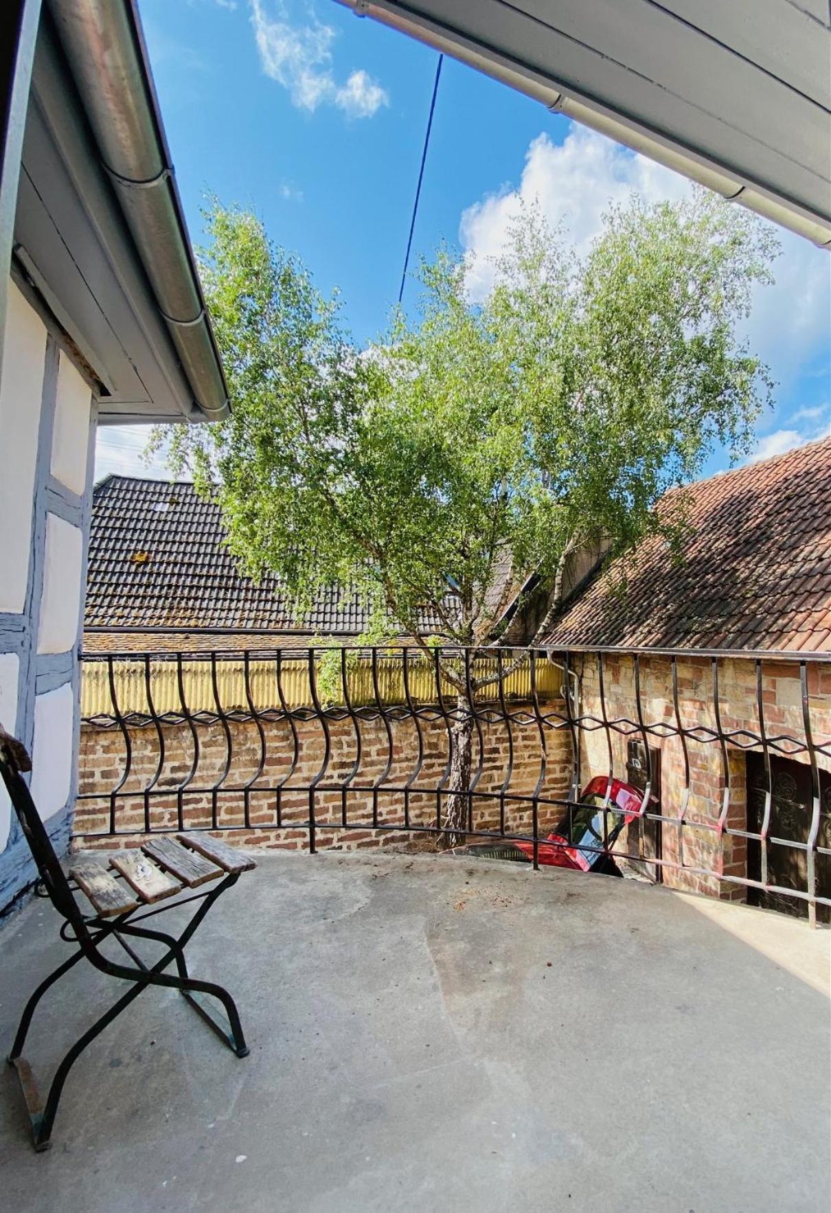 Vintner Suites Neustadt an der Weinstraße Buitenkant foto